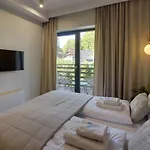 Invest Centrum Park 14 * Шклярска-Поремба